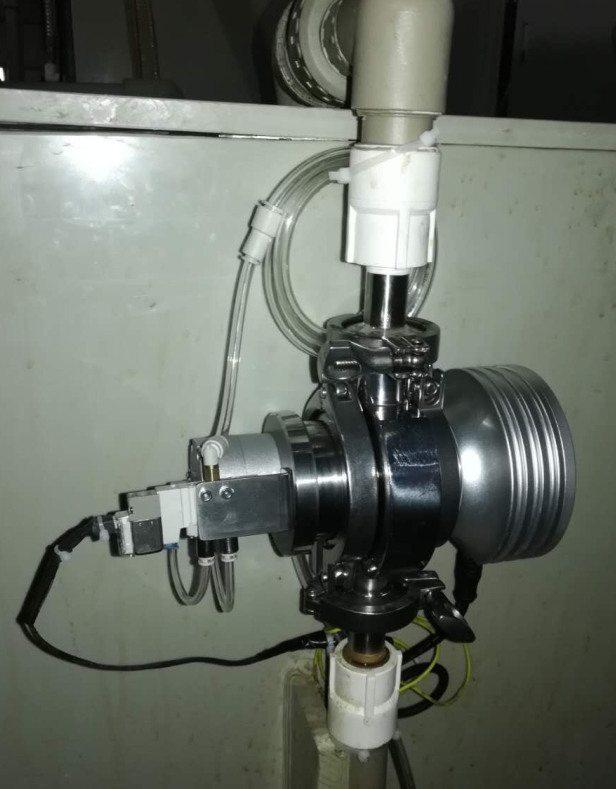 乙二醇在線濃度分析計(jì)現(xiàn)場(chǎng)安裝圖